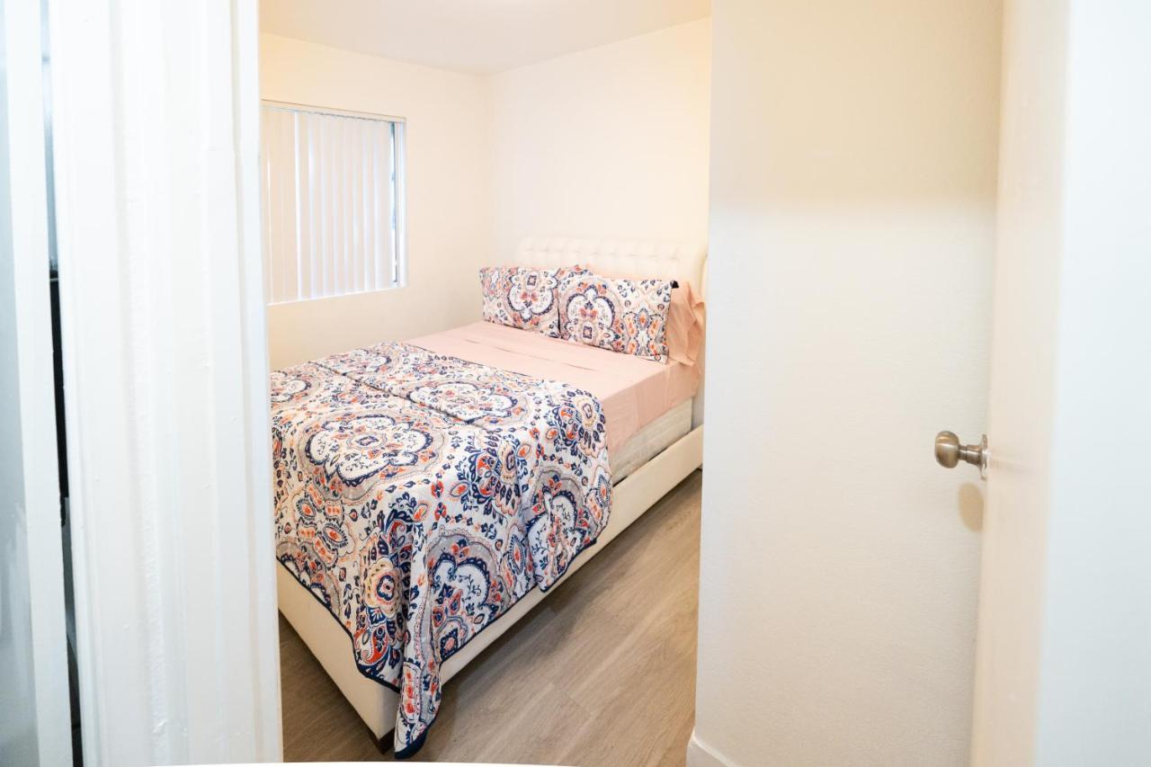 Cozy Small 2 Bedroom In Koreatown/Hollywood Los Angeles Eksteriør bilde