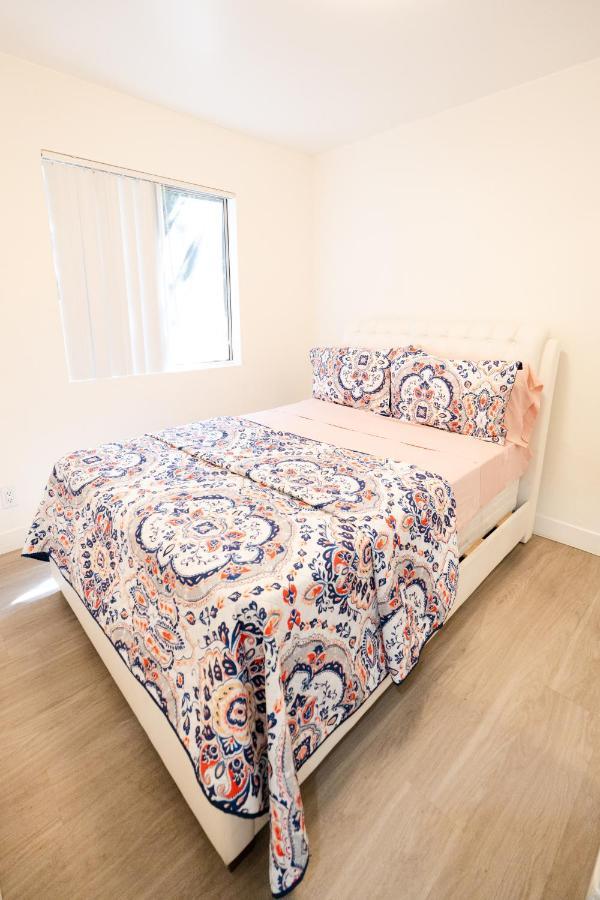 Cozy Small 2 Bedroom In Koreatown/Hollywood Los Angeles Eksteriør bilde